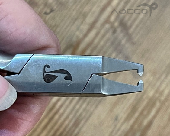Кусачки для заклепки P-576
